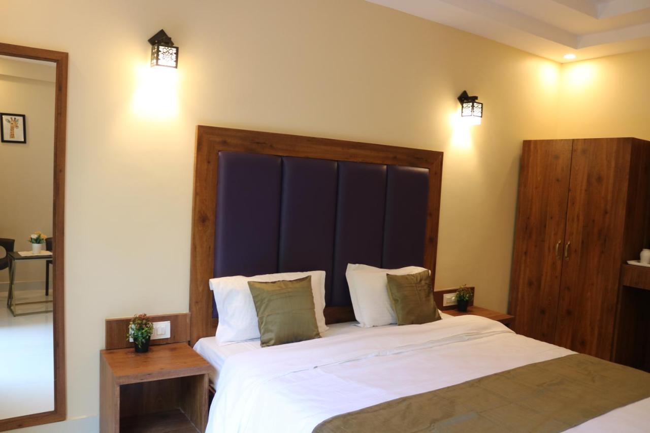 Hotel Centro Calangute Bagian luar foto