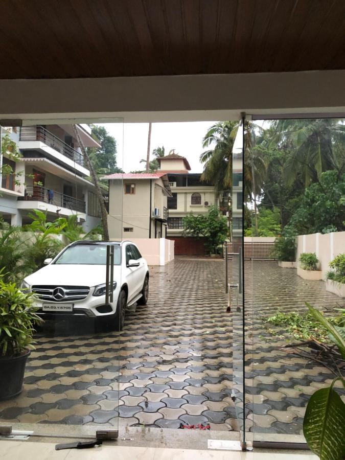 Hotel Centro Calangute Bagian luar foto